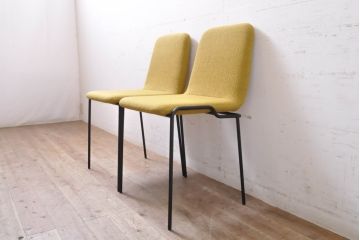 中古　極美品　リーン・ロゼ(ligne roset)　ロゼタダオ(ROSETTADAO)　クラシックなデザインと丸みのあるフォルムが優しい印象のダイニングチェア2脚セット(リーンロゼ、椅子、イス)(定価2脚で約21万円)(R-068134)