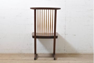 中古　ジョージナカシマ　桜製作所　コノイドチェア(CONOID CHAIR)　CN101　スタイリッシュな佇まいのサイドチェア(ジョージ・ナカシマ、板座チェア、ダイニングチェア、椅子、イス)(R-068141)