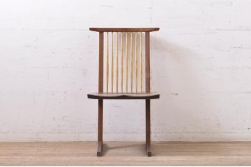中古　ジョージナカシマ　桜製作所　コノイドチェア(CONOID CHAIR)　CN101　スタイリッシュな佇まいのサイドチェア(ジョージ・ナカシマ、板座チェア、ダイニングチェア、椅子、イス)(R-068143)
