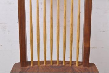 中古　ジョージナカシマ　桜製作所　コノイドチェア(CONOID CHAIR)　CN101　スタイリッシュな佇まいのサイドチェア(ジョージ・ナカシマ、板座チェア、ダイニングチェア、椅子、イス)(R-068143)