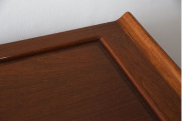 中古　美品　花梨(カリン)材　上質なこだわりの空間づくりにおすすめの飾り棚(茶棚、唐木、戸棚、収納棚、違い棚)(R-068145)