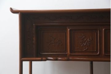 中古　美品　花梨(カリン)材　上質なこだわりの空間づくりにおすすめの飾り棚(茶棚、唐木、戸棚、収納棚、違い棚)(R-068145)