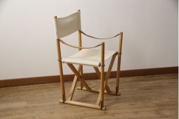 デンマークヴィンテージ　廃版品　Mogens Koch(モーエンス コッホ)　RUD RASMUSSEN(ルドラスムッセン)　 しなやかでスタイリッシュな佇まいが魅力のフォールディングチェア(折りたたみ式チェア、折り畳み、アームチェア、椅子、イス、ビンテージ)(検索ワード:カール・ハンセン&サン)(R-068148)