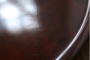 和製アンティーク　極上!!　栃の木　総漆塗りの特大くり抜き盆(丸盆、トレー、お盆)(R-068149)