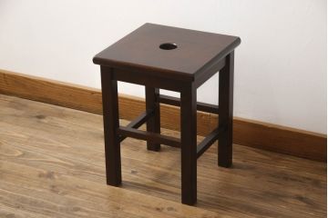 中古　美品!!　北海道民芸家具　落ち着きのある空間づくりにおすすめのスツール(花台、板座、飾り台)(R-068151)