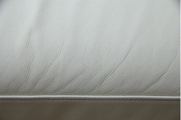中古　美品　リーン・ロゼ(ligne roset)　Urbani　本革(レザー)　高級感漂う佇まいが魅力の大きな3人掛けソファ(リーンロゼ、三人掛け、3P、トリプルソファ、アームソファ)(R-068153)