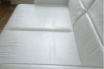 中古　美品　リーン・ロゼ(ligne roset)　Urbani　本革(レザー)　高級感漂う佇まいが魅力の大きな3人掛けソファ(リーンロゼ、三人掛け、3P、トリプルソファ、アームソファ)(R-068153)