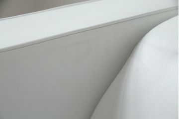 中古　美品　リーン・ロゼ(ligne roset)　Urbani　本革(レザー)　高級感漂う佇まいが魅力の大きな3人掛けソファ(リーンロゼ、三人掛け、3P、トリプルソファ、アームソファ)(R-068153)