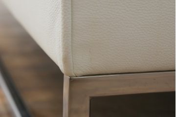 中古　美品　リーン・ロゼ(ligne roset)　Urbani　本革(レザー)　高級感漂う佇まいが魅力の大きな3人掛けソファ(リーンロゼ、三人掛け、3P、トリプルソファ、アームソファ)(R-068153)