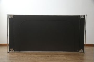 中古　美品　リーン・ロゼ(ligne roset)　Urbani　本革(レザー)　高級感漂う佇まいが魅力の3人掛けソファ(リーンロゼ、三人掛け、3P、トリプルソファ、アームソファ)(R-068154)