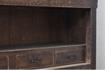 和製アンティーク　檜(ヒノキ)材　昭和レトロな雰囲気の水屋箪笥サイドボード(時代箪笥、茶棚、収納棚、引き出し、サイドキャビネット、テレビ台、テレビボード)(R-068173)