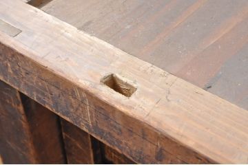 和製アンティーク　檜(ヒノキ)材　昭和レトロな雰囲気の水屋箪笥サイドボード(時代箪笥、茶棚、収納棚、引き出し、サイドキャビネット、テレビ台、テレビボード)(R-068173)