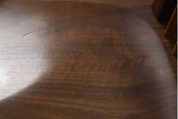 中古　ジョージナカシマ　桜製作所　コノイドチェア(CONOID CHAIR)　CN101　スタイリッシュな佇まいのサイドチェア(ジョージ・ナカシマ、板座チェア、ダイニングチェア、椅子、イス)(R-068181)