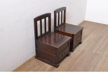 中古　民芸家具　ニレ材　引き出し付きで使い勝手抜群の回転囲炉裏チェア2脚セット(回転椅子、回転チェア、ダイニングチェア、板座チェア)(R-068184)