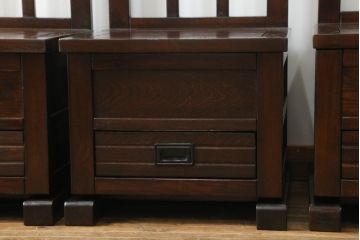 中古　民芸家具　ニレ材　引き出し付きで使い勝手抜群の回転囲炉裏チェア4脚セット(回転椅子、回転チェア、ダイニングチェア、板座チェア)(R-068185)