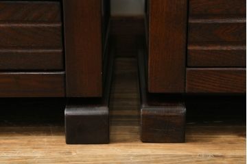 中古　民芸家具　ニレ材　引き出し付きで使い勝手抜群の回転囲炉裏チェア4脚セット(回転椅子、回転チェア、ダイニングチェア、板座チェア)(R-068185)