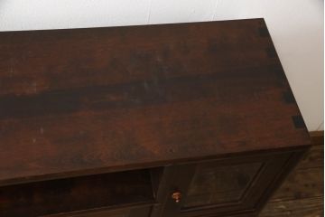 中古　美品　松本民芸家具　どこかレトロな雰囲気も感じる90型茶タンス(サイドボード、戸棚、収納棚)(定価約44万円)(R-068190)