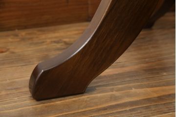 中古　カリモク家具(karimoku)　上品な挽き物加工が施されたポールハンガー(コートハンガー、帽子掛け、店舗什器)(R-068193)