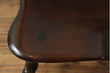 中古　美品　松本民芸家具　シックな色合いとクラシカルな佇まいが魅力のペンシルバニアウィンザーチェア(ウインザーチェア、アームチェア、板座チェア、ダイニングチェア、椅子、イス)(定価約20万円)(R-068196)