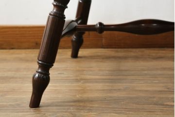 中古　美品　松本民芸家具　シックな色合いとクラシカルな佇まいが魅力のペンシルバニアウィンザーチェア(ウインザーチェア、アームチェア、板座チェア、ダイニングチェア、椅子、イス)(定価約20万円)(R-068196)