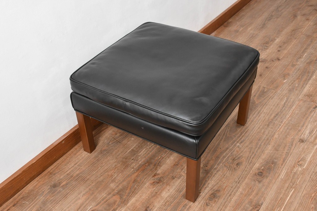 中古　美品　FREDERICIA(フレデリシア)　ボーエ・モーエンセン　シンプルなデザインが使いやすい2202オットマン　定価約42万円　(R-068197)