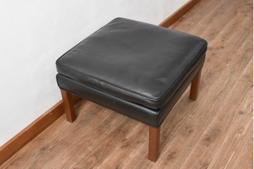 中古　美品　FREDERICIA(フレデリシア)　ボーエ・モーエンセン　シンプルなデザインが使いやすい2202オットマン　定価約42万円　(R-068197)