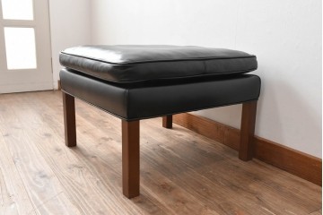 中古　美品　FREDERICIA(フレデリシア)　ボーエ・モーエンセン　シンプルなデザインが使いやすい2202オットマン　定価約42万円　(R-068197)