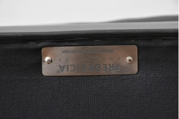 中古　美品　FREDERICIA(フレデリシア)　ボーエ・モーエンセン　シンプルなデザインが使いやすい2202オットマン　定価約42万円　(R-068197)