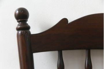 中古　松本民芸家具　16型スピンドルチェア　ゆったりと座れるダイニングチェア(板座チェア、椅子、イス)(R-068201)