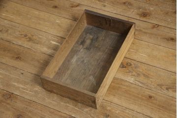 和製アンティーク　上手物!　下段にも引き出し付きの四尺水屋箪笥(食器棚、収納棚、重ね戸棚、時代箪笥、茶箪笥、キャビネット)(R-068203)