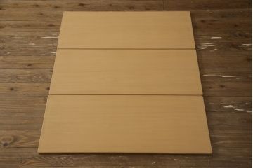 中古　最高級!!　蒔絵入り　焼桐　山崎東陽作　花の絵柄がかわいらしく品を感じさせる総桐箪笥(総桐たんす、胴厚、衣装箪笥、着物箪笥、収納タンス、引き出し、和箪笥)(R-068231)