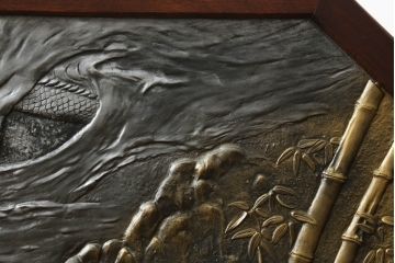 中古　銅板　彫金　枠欅(ケヤキ)材　武運　長久　阿吽　迫力ある龍虎の図が魅力的な小振りの衝立て(つい立て、衝い立て、パーテーション、間仕切り、店舗什器)(R-068240)