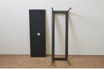 中古　美品!!　arflex(アルフレックス)　ERA(living table)　エラ　リビングテーブル　C.O.D.(シー・オー・ディー)デザイン　大理石の天板とスタイリッシュなシルエットが美しいテーブル(コンソールテーブル、サイドテーブル、サービステーブル)(定価約31万円)(R-068242)