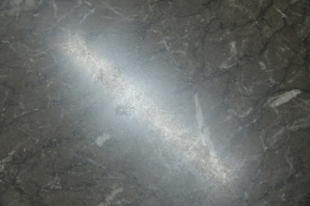 中古　美品!!　arflex(アルフレックス)　ERA(living table)　エラ　リビングテーブル　C.O.D.(シー・オー・ディー)デザイン　大理石の天板とスタイリッシュなシルエットが美しいテーブル　定価約31万円　(R-068242)