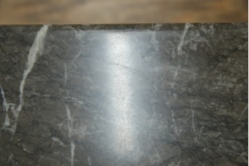 中古　美品!!　arflex(アルフレックス)　ERA(living table)　エラ　リビングテーブル　C.O.D.(シー・オー・ディー)デザイン　大理石の天板とスタイリッシュなシルエットが美しいテーブル　定価約31万円　(R-068242)