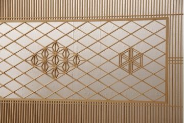 和製ビンテージ　上手物　指物　枠欅(ケヤキ)材　腰板タモ材黒柿縁　片面クリアガラス　上質な空間を演出するこった造りの組子入り衝立て(パーテーション、間仕切り、ヴィンテージ)(R-068246)