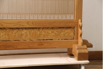 和製ビンテージ　上手物　指物　枠欅(ケヤキ)材　腰板タモ材黒柿縁　片面クリアガラス　上質な空間を演出するこった造りの組子入り衝立て(パーテーション、間仕切り、ヴィンテージ)(R-068246)