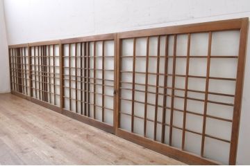 アンティーク建具　ノスタルジックな雰囲気漂う格子入りガラス窓4枚セット(引き戸、ガラス戸、格子戸)(R-068258)