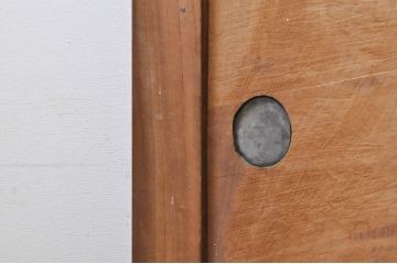 アンティーク建具　総欅(ケヤキ)材一枚板　経年を感じさせる木味が魅力の板戸窓2枚セット(引き戸)(R-068261)