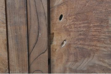 アンティーク建具　総欅(ケヤキ)材一枚板　経年を感じさせる木味が魅力の板戸窓2枚セット(引き戸)(R-068261)