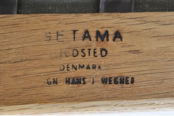北欧家具　デンマークビンテージ　Hans J Wegner(ハンス・J・ウェグナー)　GETAMA(ゲタマ)　GE240　洗練された佇まいが目を引く3人掛けソファ(3P、三人掛け、アームソファ、トリプルソファ、3シーター、北欧、ヴィンテージ)(R-068268)