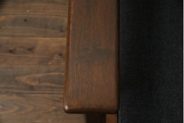 北欧家具　デンマークビンテージ　GETAMA(ゲタマ)　Hans J Wegner(ハンス・J・ウェグナー)　GE290　くつろぎの空間を演出するアーム付き3人掛けソファ(3P、三人掛け、アームソファ、トリプルソファ、3シーター、北欧、ヴィンテージ)(R-068269)