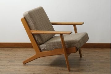 北欧ビンテージ　デンマークビンテージ　GETAMA(ゲタマ)　Hans J Wegner(ハンス・J・ウェグナー)　GE290　くつろぎの空間を演出するイージーチェア(椅子、イス、アームチェア、1P、一人掛けソファ、1人掛けソファ、北欧、ヴィンテージ)(R-068270)