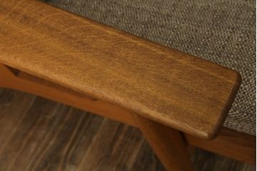 北欧ビンテージ　デンマークビンテージ　GETAMA(ゲタマ)　Hans J Wegner(ハンス・J・ウェグナー)　GE290　くつろぎの空間を演出するイージーチェア(椅子、イス、アームチェア、1P、一人掛けソファ、1人掛けソファ、北欧、ヴィンテージ)(R-068270)