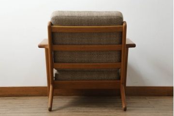 北欧ビンテージ　デンマークビンテージ　GETAMA(ゲタマ)　Hans J Wegner(ハンス・J・ウェグナー)　GE290　くつろぎの空間を演出するイージーチェア(椅子、イス、アームチェア、1P、一人掛けソファ、1人掛けソファ、北欧、ヴィンテージ)(R-068270)