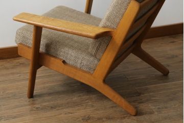 北欧ビンテージ　デンマークビンテージ　GETAMA(ゲタマ)　Hans J Wegner(ハンス・J・ウェグナー)　GE290　くつろぎの空間を演出するイージーチェア(椅子、イス、アームチェア、1P、一人掛けソファ、1人掛けソファ、北欧、ヴィンテージ)(R-068270)
