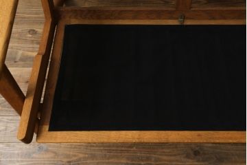 北欧ビンテージ　デンマークビンテージ　Hans J Wegner(ハンス・J・ウェグナー)　GETAMA(ゲタマ)　GE290　洗練された佇まいが目を引く3人掛けソファ(3P、三人掛け、アームソファ、トリプルソファ、3シーター、北欧、ヴィンテージ)(R-068271)