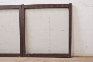 アンティーク建具　インテリアに取り入れやすいシンプルデザインのモールガラス窓2枚セット(引き戸、ガラス戸)(R-068289)