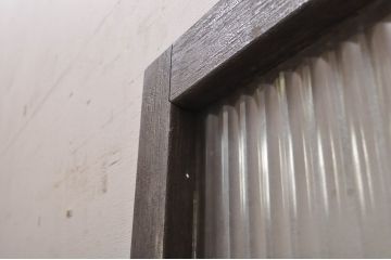 アンティーク建具　インテリアに取り入れやすいシンプルデザインのモールガラス窓2枚セット(引き戸、ガラス戸)(R-068289)