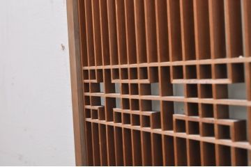 アンティーク建具　片面ガラス　上品な透かし彫り入りの書院戸4枚セット(引き戸、ガラス戸、窓)(R-068294)
